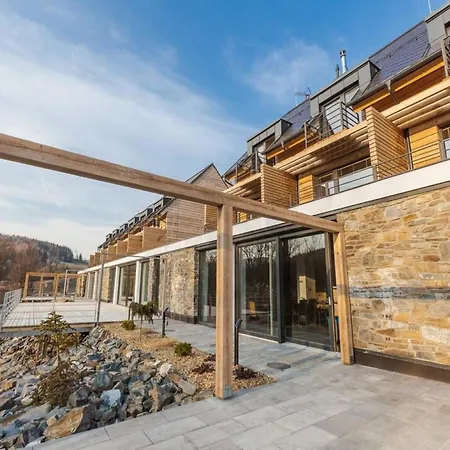 Villa With Barbecue *